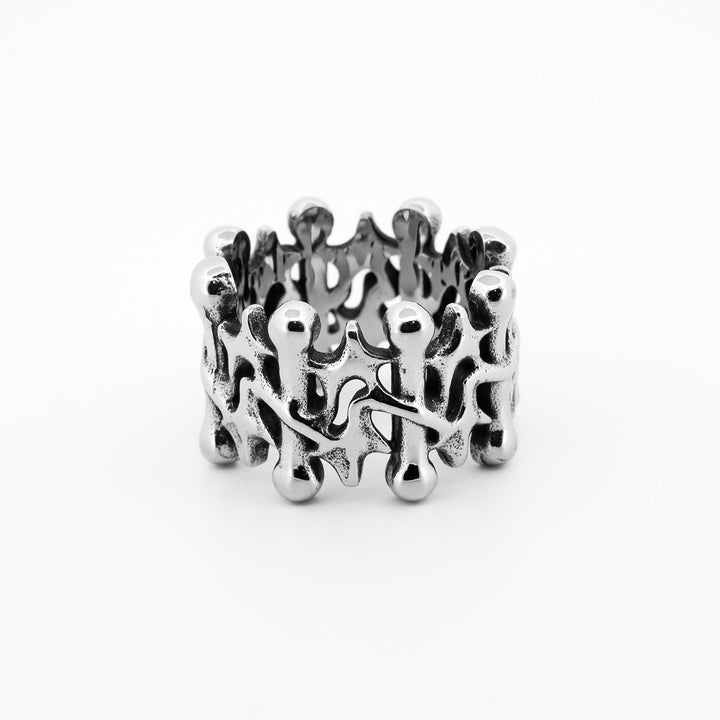 personal fears - chingadera ring - futuristic molten silver ring side