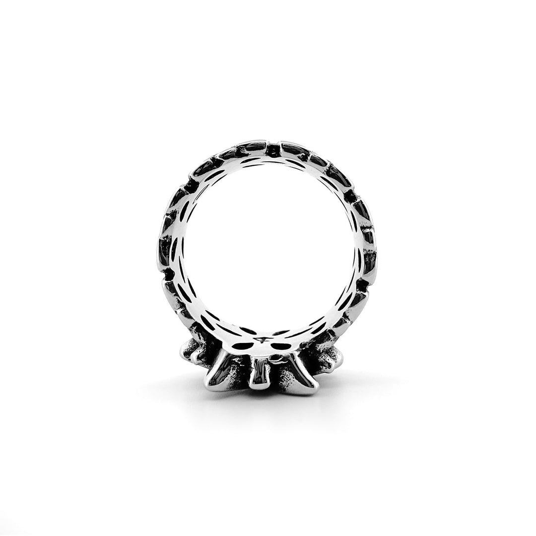 personal fears - flora ring - intricate gothic flower pattern edge