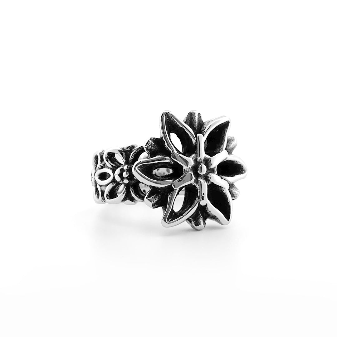 personal fears - flora ring - intricate gothic flower pattern side 2